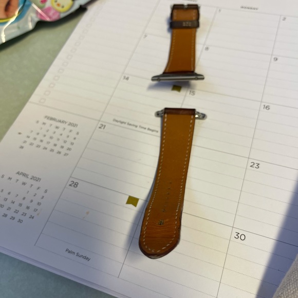 Hermès 40 mm Apple Watch band - Picture 2 of 4